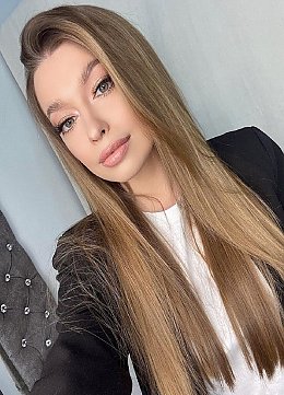 Elizaveta Warsaw 1595001