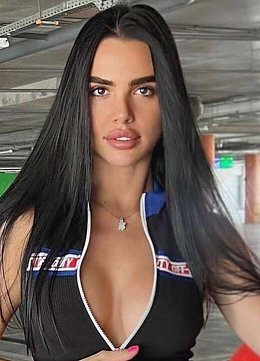 Karina Kiev 1638045