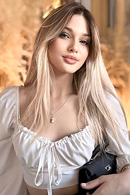 'russian women'