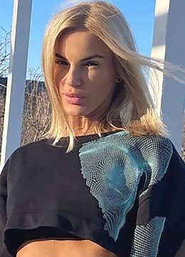 Svitlana Sarasota 1730952