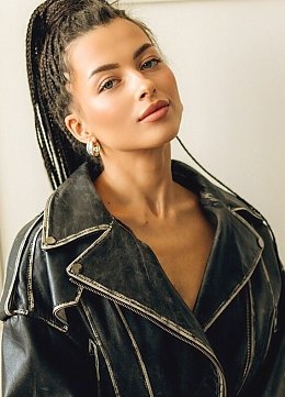 Svitlana Pochaev 1835370