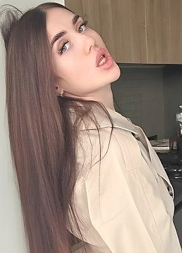 Olga Dnipro 1889106