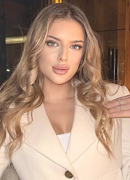 Veronika Kyiv 1903546