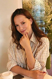'russian woman'