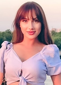 Liana Kyiv 1913365