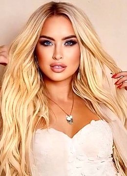 Olena Kyiv 1922561