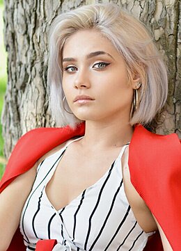 Veronica Melitopol 819511